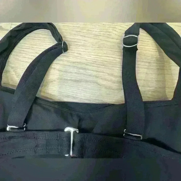 ATHLETA Women’s Black Square Neck Bra Cup Tankini Top Size 32 D/DD - Picture 6 of 9